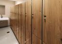 Volkernkast met houtdecor