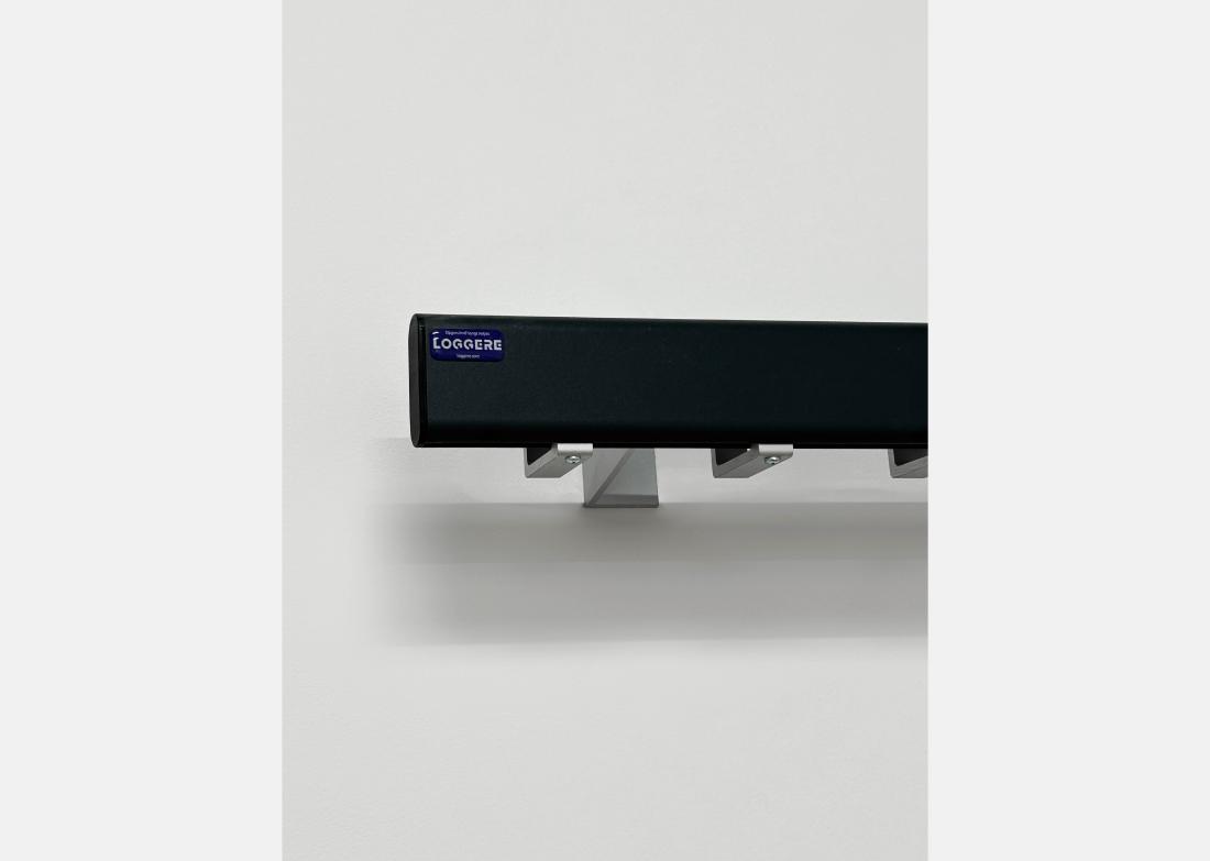 DLM 620 - 118 - NB, zwart gelakt