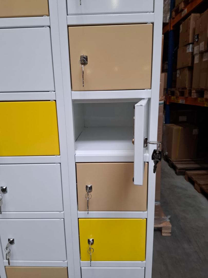 OUTLET: DLM 738/II
