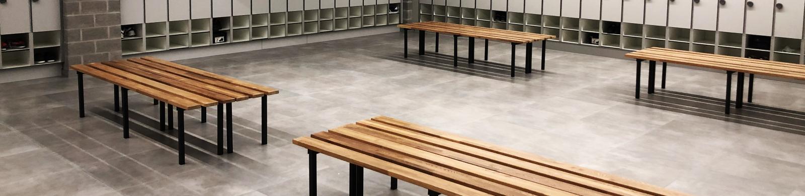 Banken en bank-kapstokcombinaties